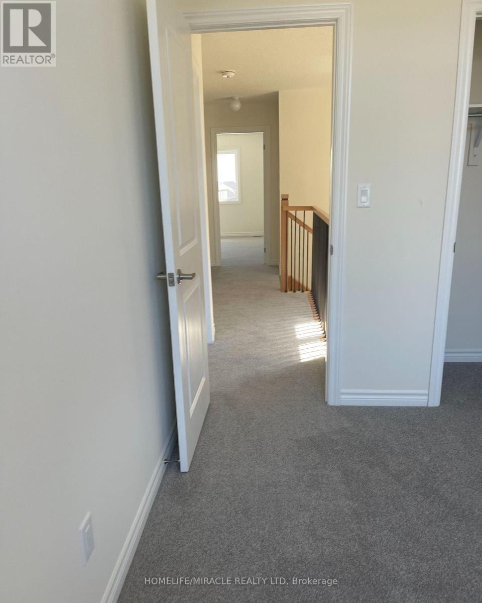 2419 Angora Street, Pickering, Ontario L1X 0M8 - Photo 3 - E12989088