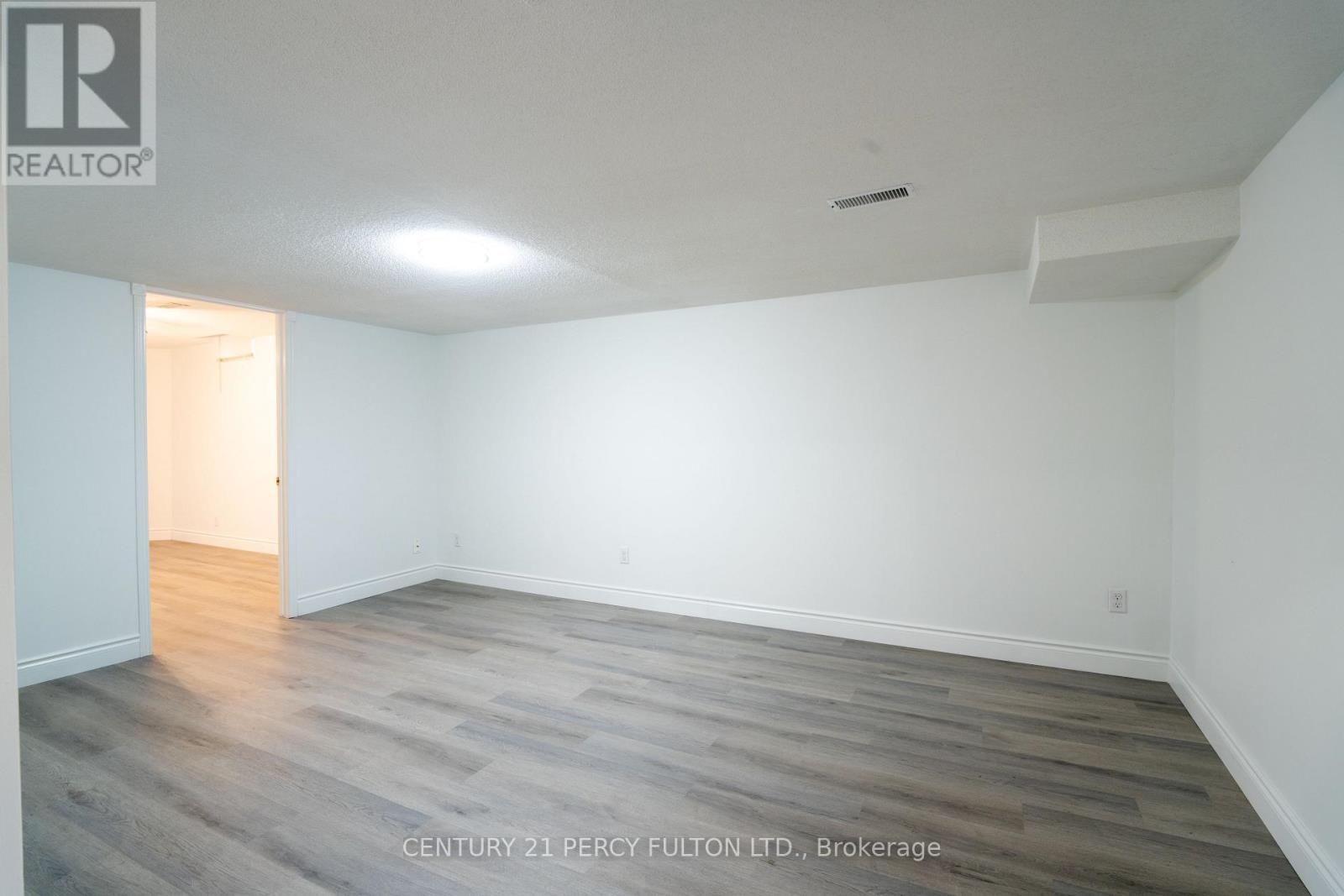 1618 Major Oaks Road, Pickering, Ontario  L1X 2G8 - Photo 15 - E12989134