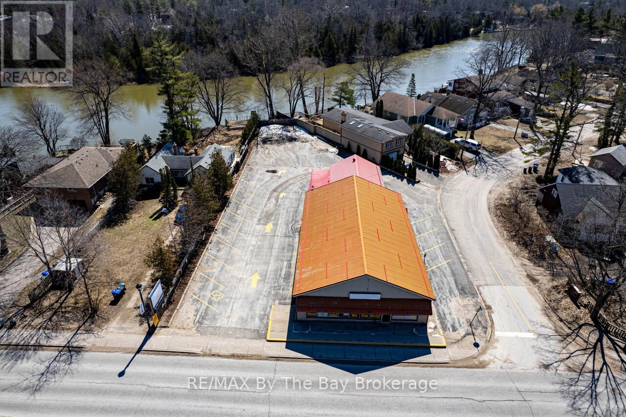 1367 Mosley Street, Wasaga Beach, Ontario  L9Z 2C5 - Photo 32 - S12981784