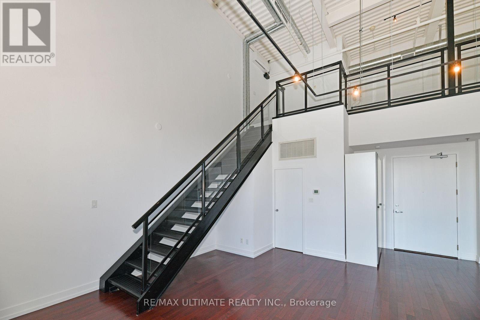 Ph 604 - 68 Broadview Avenue, Toronto, Ontario  M4M 2E6 - Photo 17 - E12988660