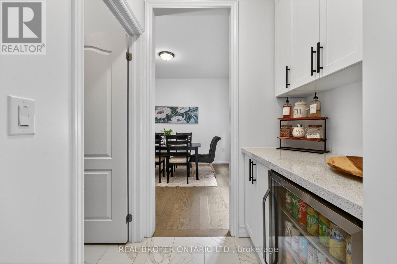 3021 Sierra Drive, Orillia, Ontario  L3V 8L9 - Photo 7 - S12983472