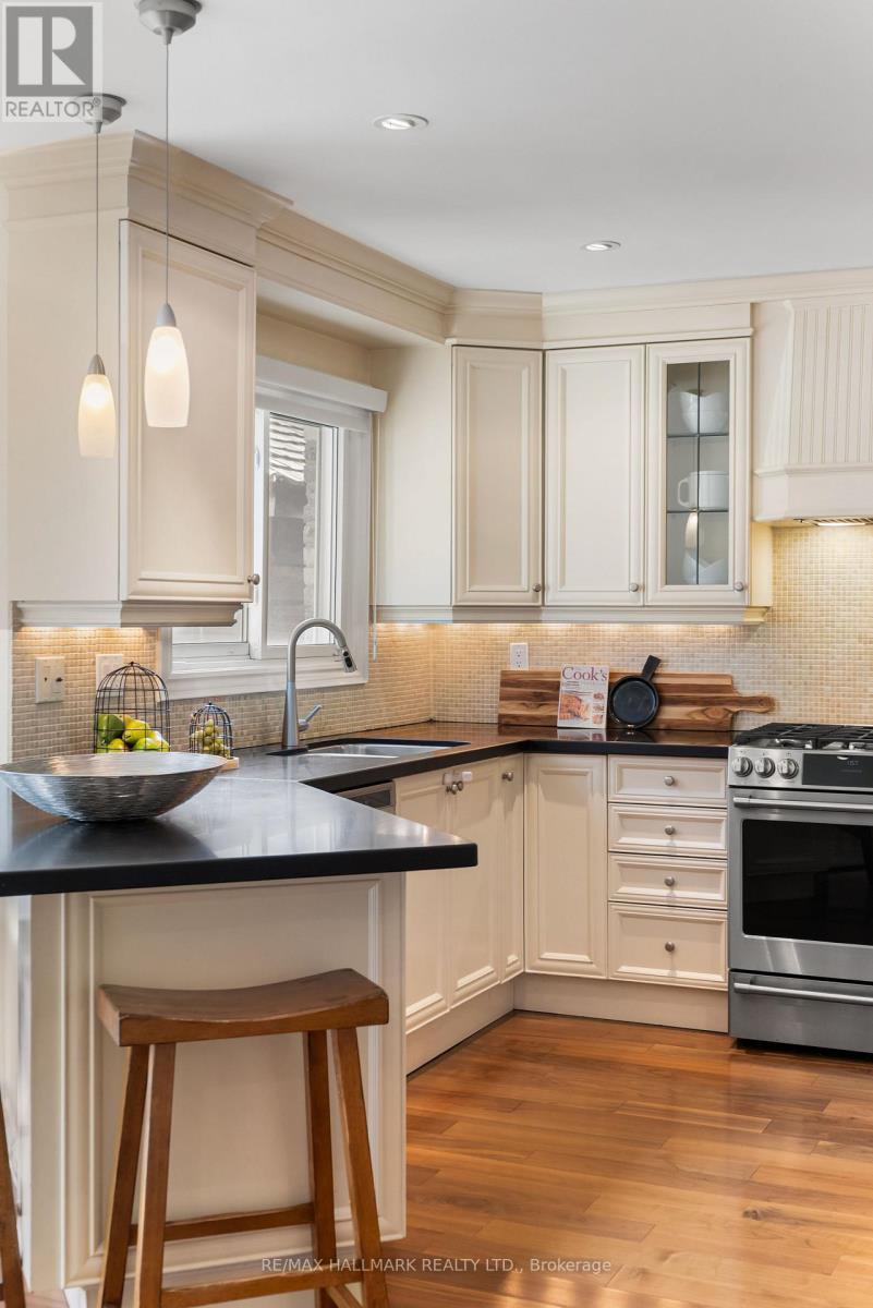 55 Riverside Boulevard, Vaughan, Ontario  L4J 1H8 - Photo 8 - N12989084