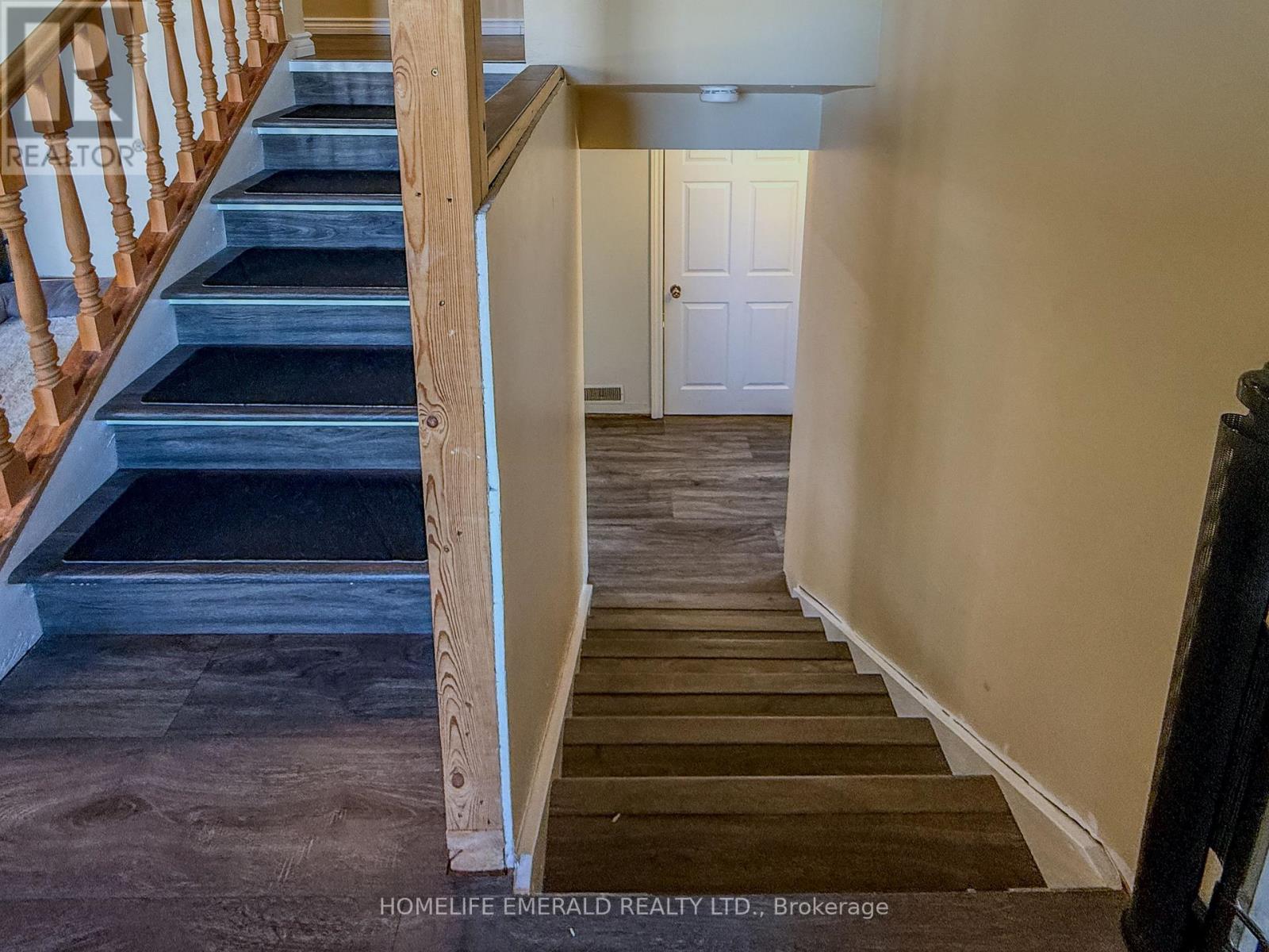 74 Vernon Street, Essa, Ontario  L0M 1B0 - Photo 22 - N12989110