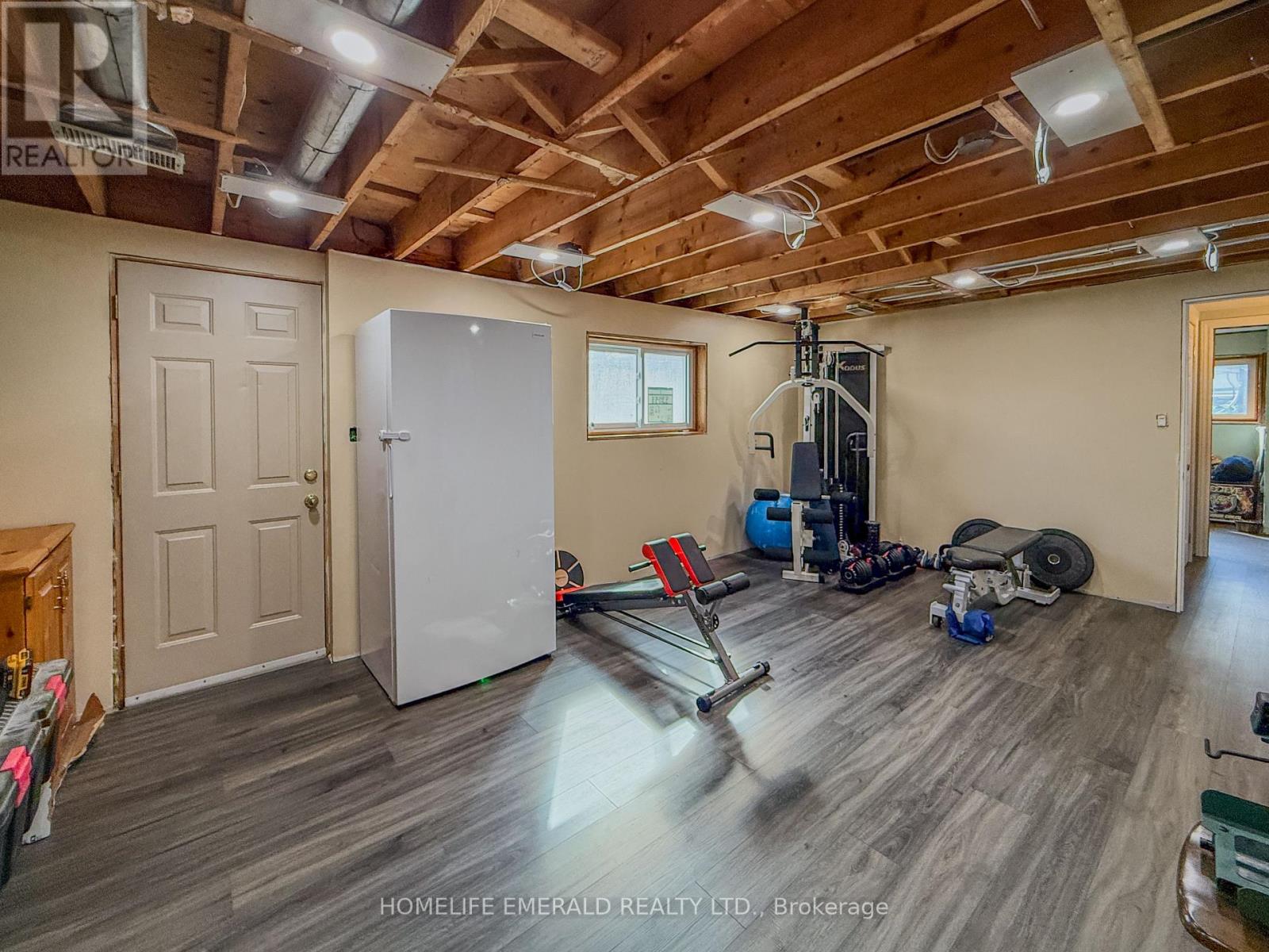 74 Vernon Street, Essa, Ontario  L0M 1B0 - Photo 29 - N12989110