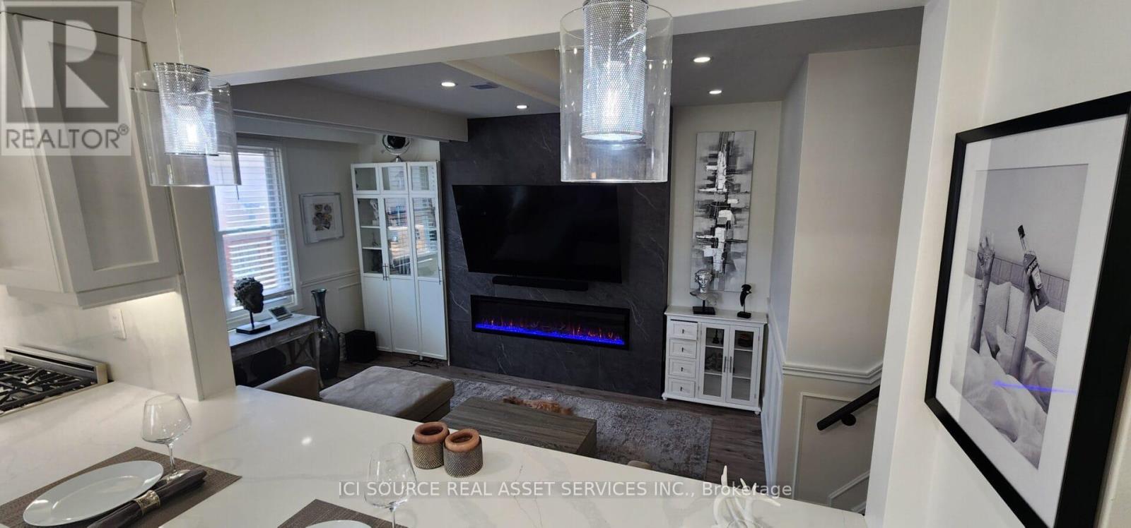 438 Woodbridge Avenue, Vaughan, Ontario  L4L 2T4 - Photo 10 - N12989112