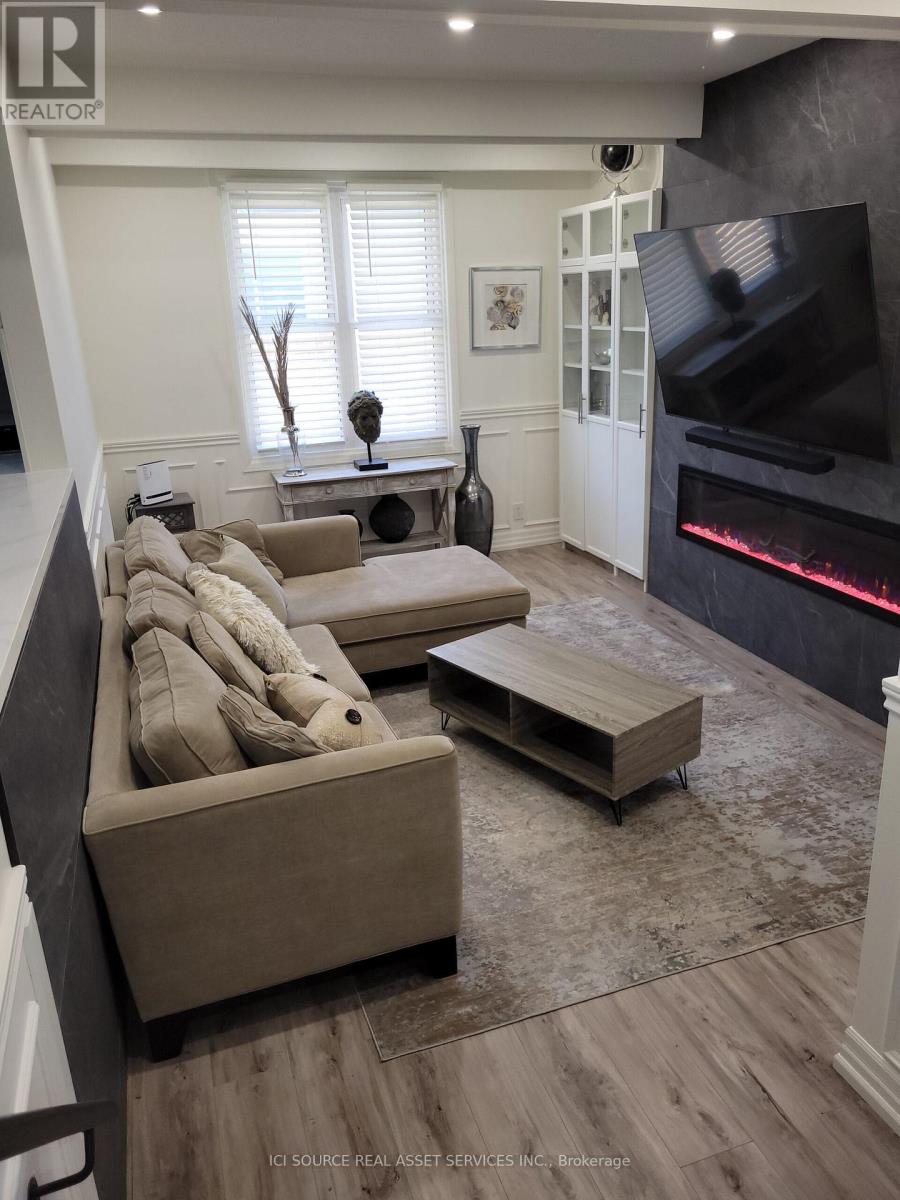 438 Woodbridge Avenue, Vaughan, Ontario  L4L 2T4 - Photo 12 - N12989112