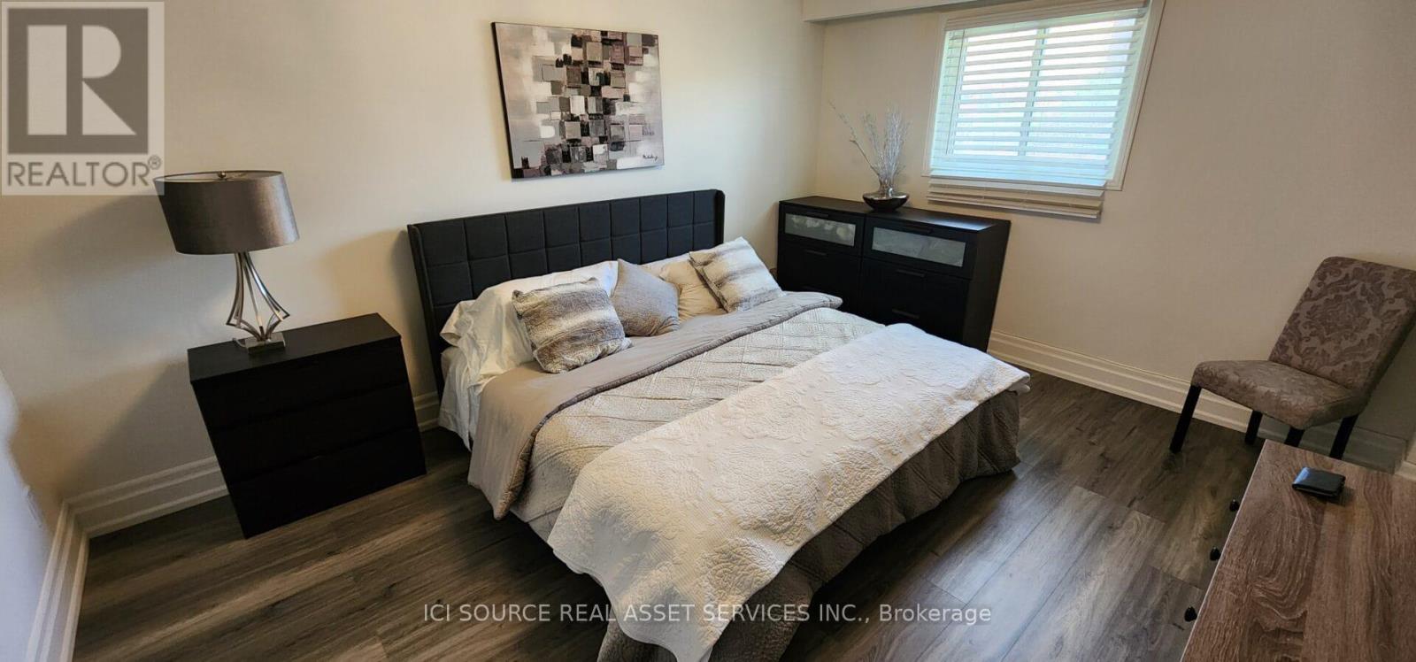 438 Woodbridge Avenue, Vaughan, Ontario  L4L 2T4 - Photo 14 - N12989112