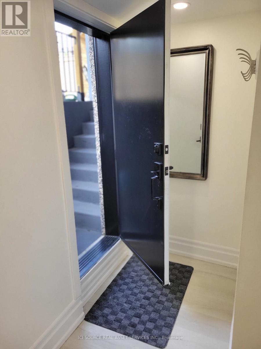 438 Woodbridge Avenue, Vaughan, Ontario  L4L 2T4 - Photo 28 - N12989112