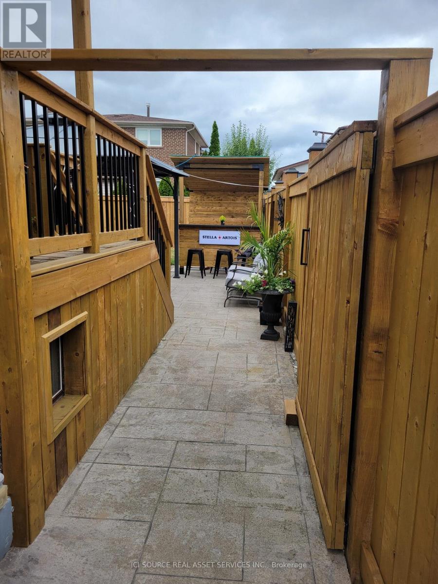 438 Woodbridge Avenue, Vaughan, Ontario  L4L 2T4 - Photo 29 - N12989112