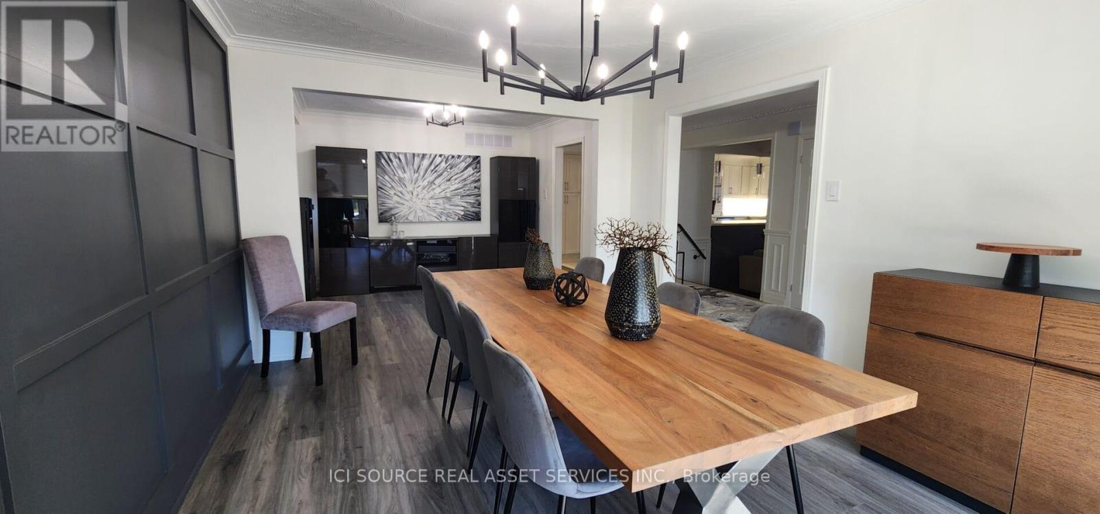 438 Woodbridge Avenue, Vaughan, Ontario  L4L 2T4 - Photo 5 - N12989112