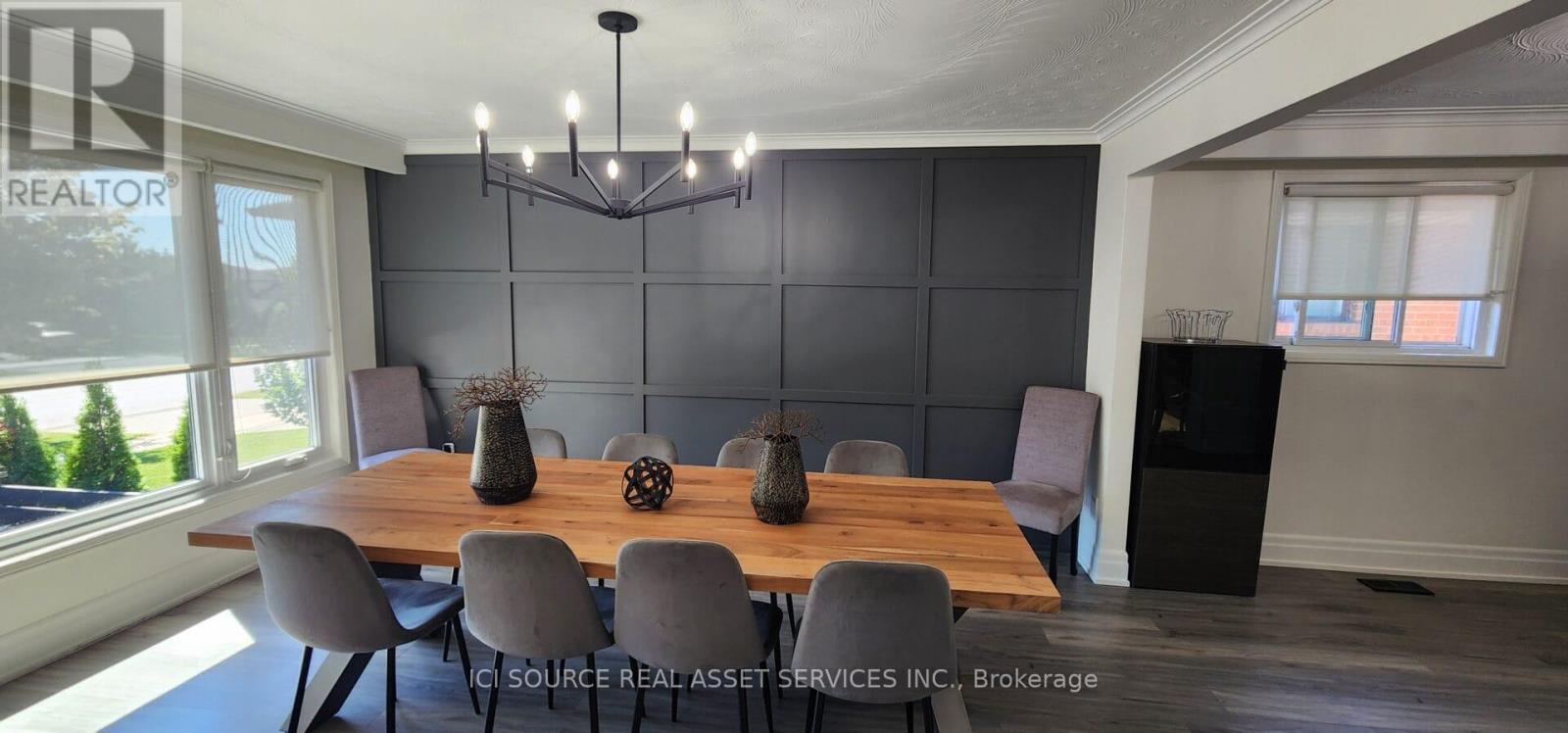 438 Woodbridge Avenue, Vaughan, Ontario  L4L 2T4 - Photo 6 - N12989112