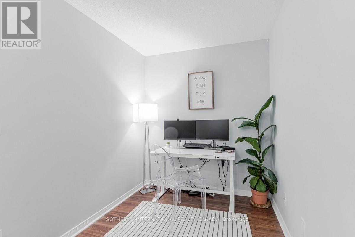 908 - 75 King William Crescent, Richmond Hill, Ontario  L4B 0C1 - Photo 6 - N12989116