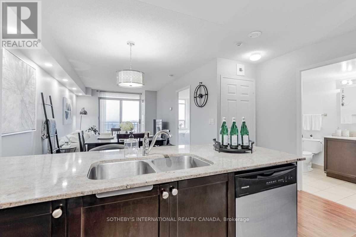 908 - 75 King William Crescent, Richmond Hill, Ontario  L4B 0C1 - Photo 9 - N12989116