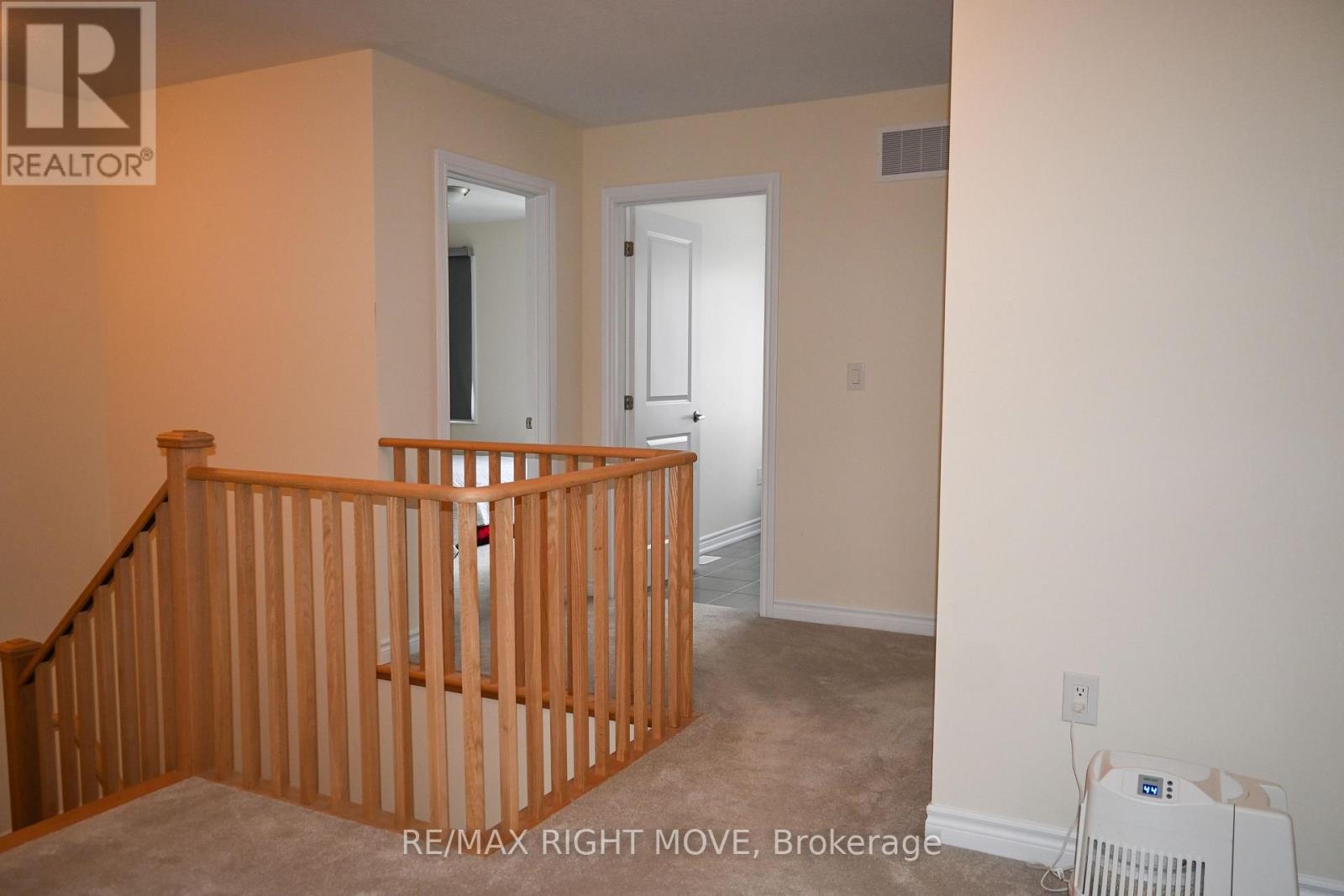 73 Atlantis Drive, Orillia, Ontario  L3V 8L4 - Photo 7 - S12989086