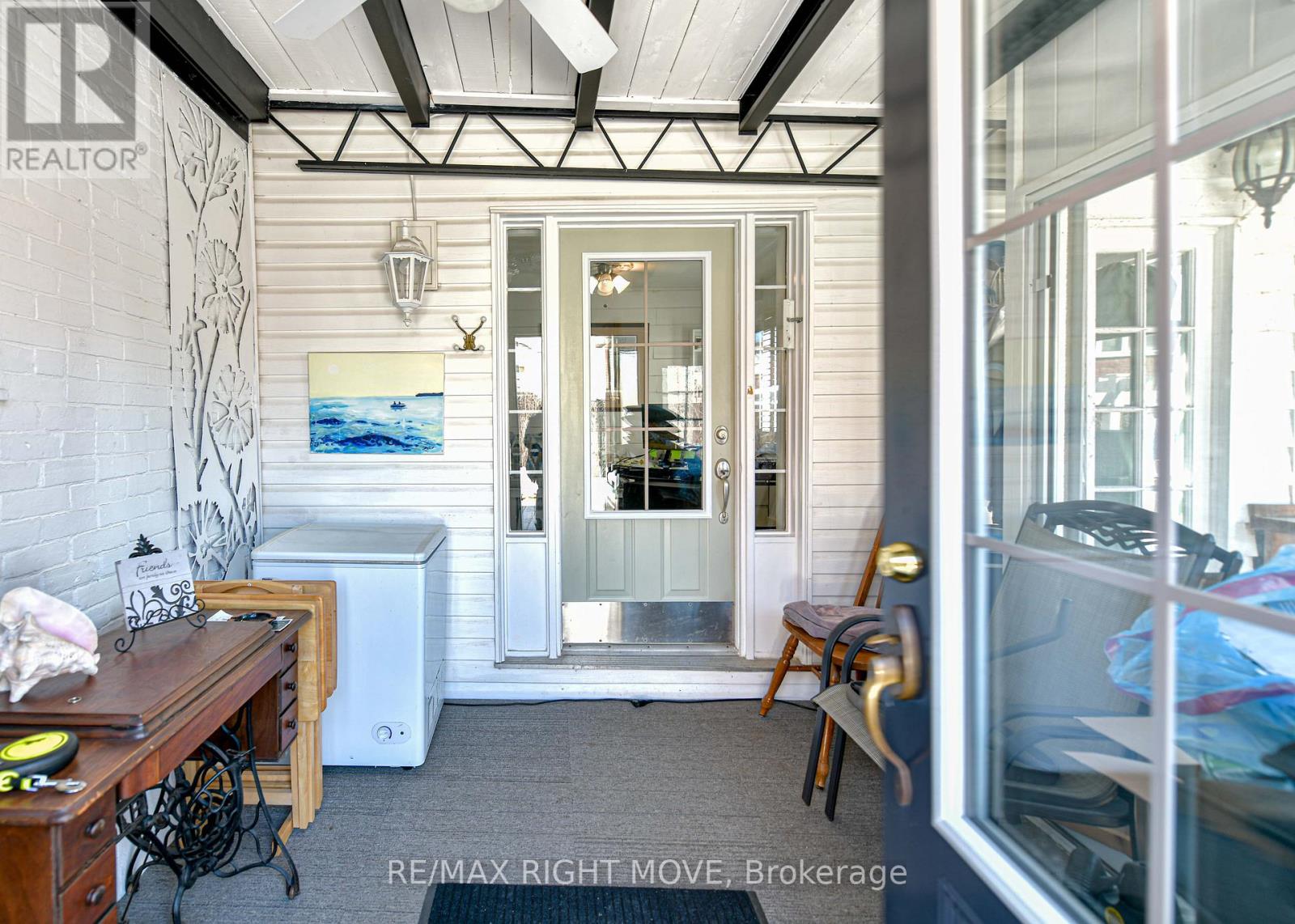 33 Coldwater Road W, Orillia, Ontario  L3V 3L2 - Photo 22 - S12989142