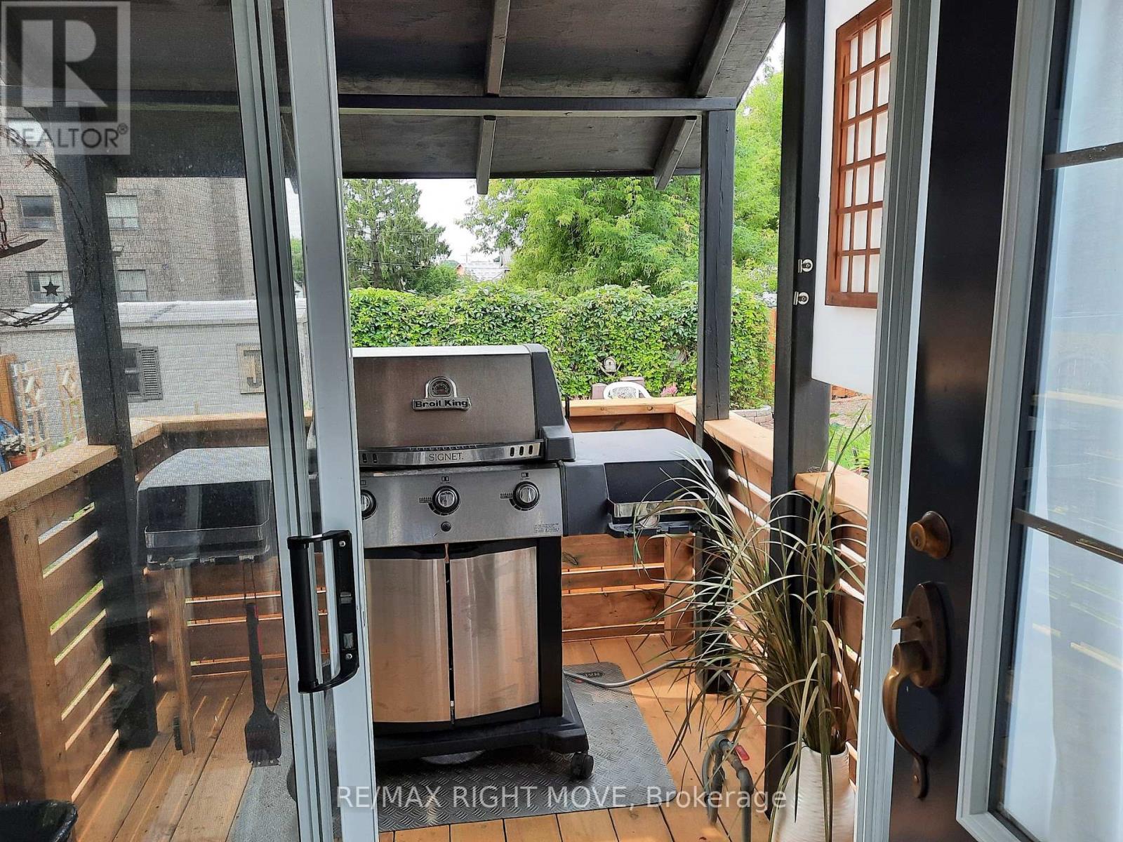 33 Coldwater Road W, Orillia, Ontario  L3V 3L2 - Photo 31 - S12989142