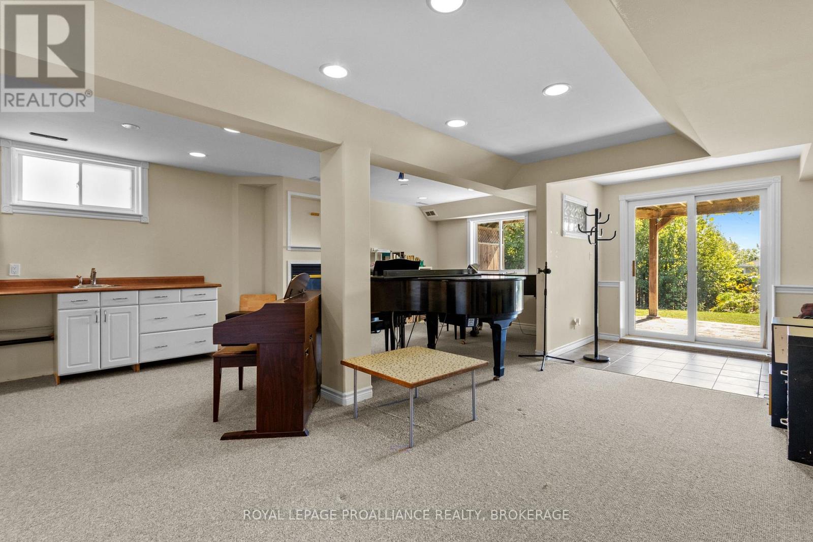 748 Tanner Drive, Kingston, Ontario  K7M 9G7 - Photo 17 - X12780058