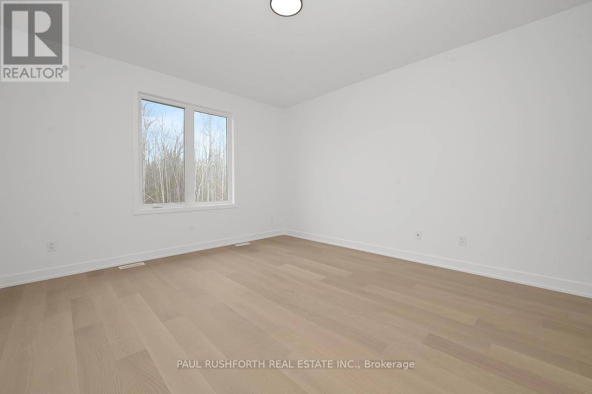 280 Antler Court, Mississippi Mills, Ontario  K0A 1A0 - Photo 26 - X12984404