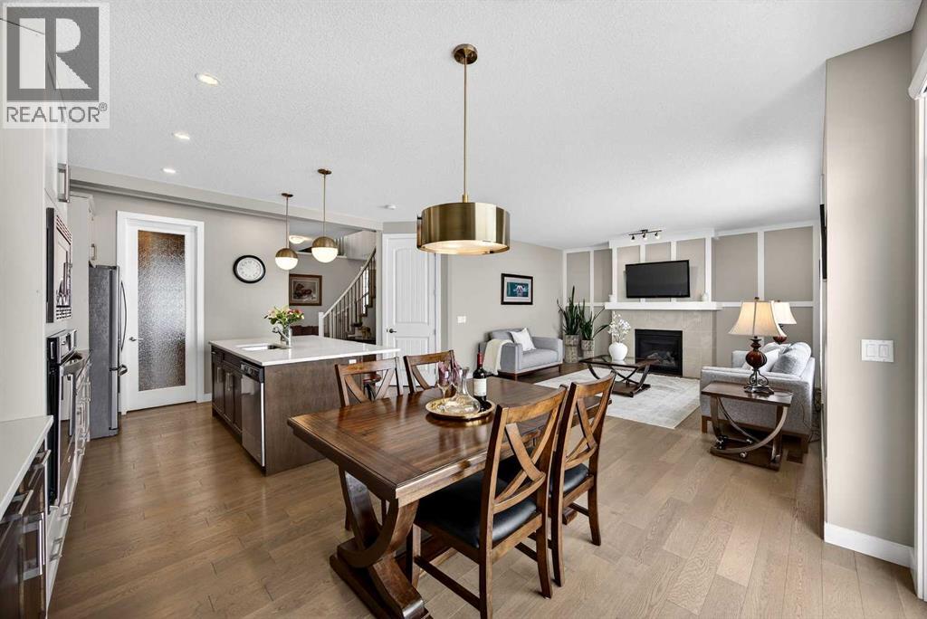 144 Sundown View, Cochrane, Alberta  T4C 2N9 - Photo 13 - A2286035