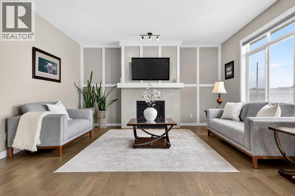 144 Sundown View, Cochrane, Alberta  T4C 2N9 - Photo 16 - A2286035