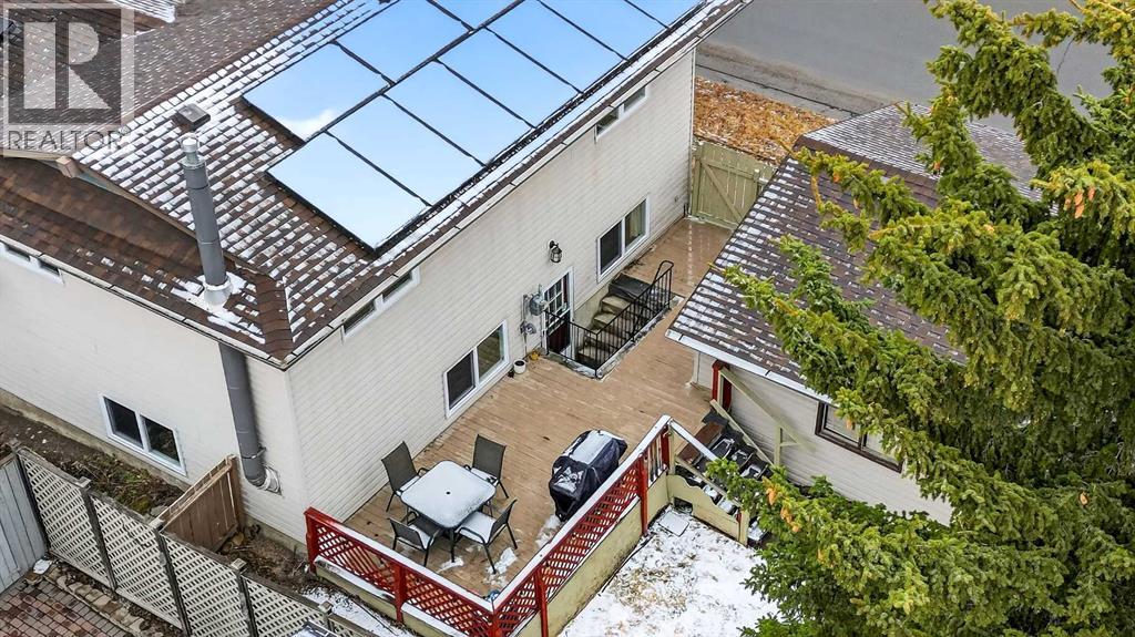 584 Woodhill Place SW, Calgary, Alberta  T2W 3L5 - Photo 39 - A2298867