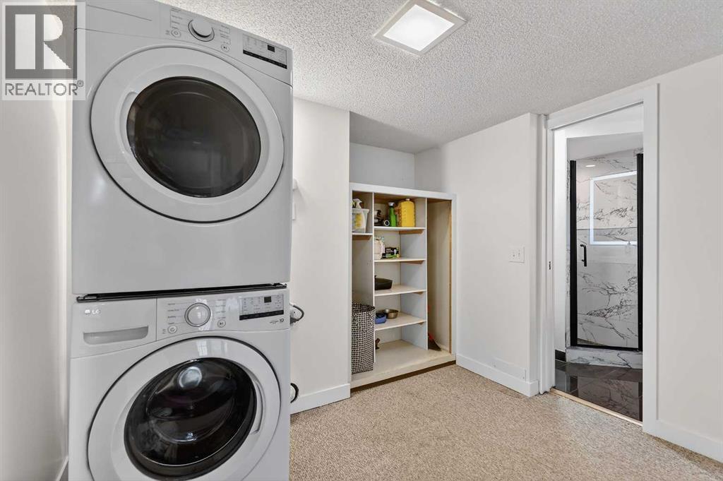 584 Woodhill Place SW, Calgary, Alberta  T2W 3L5 - Photo 37 - A2298867