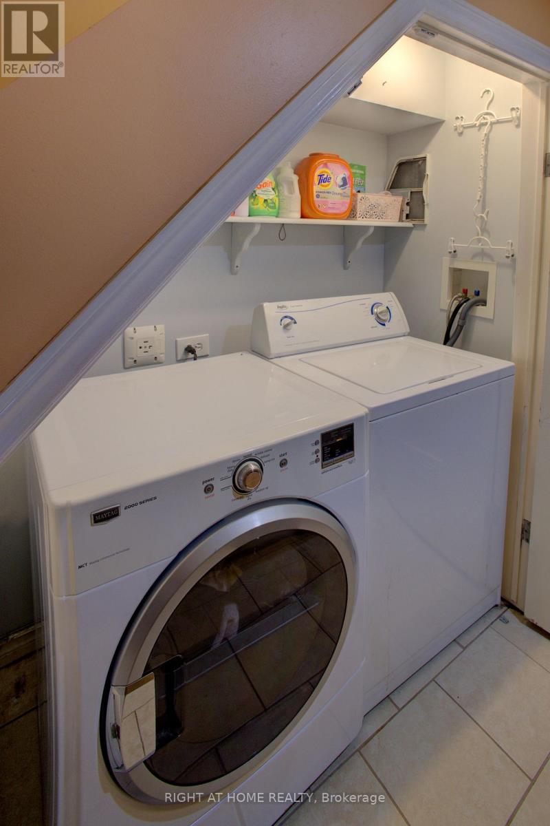 3 Newton Drive, Orangeville, Ontario  L9W 3E3 - Photo 18 - W12989098