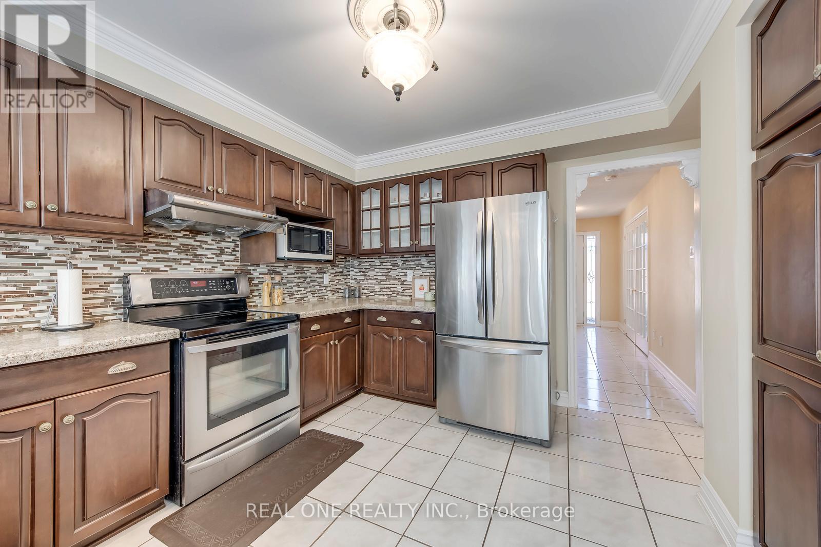 1201 Creekside Drive, Oakville, Ontario  L6H 4Y8 - Photo 17 - W12989124