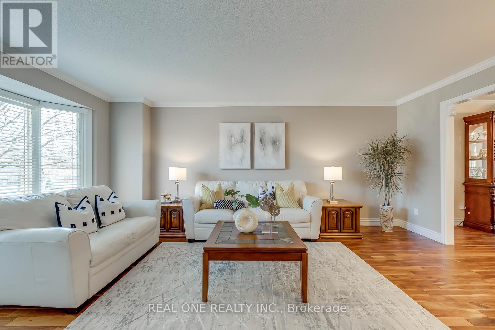 1201 Creekside Drive, Oakville, Ontario  L6H 4Y8 - Photo 7 - W12989124