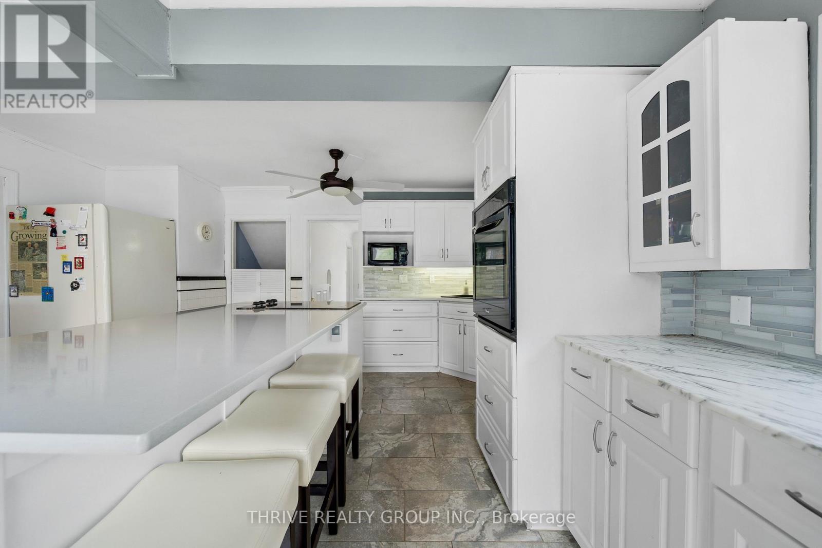 174 Iroquois Avenue, London South, Ontario  N6C 2K8 - Photo 25 - X12989194