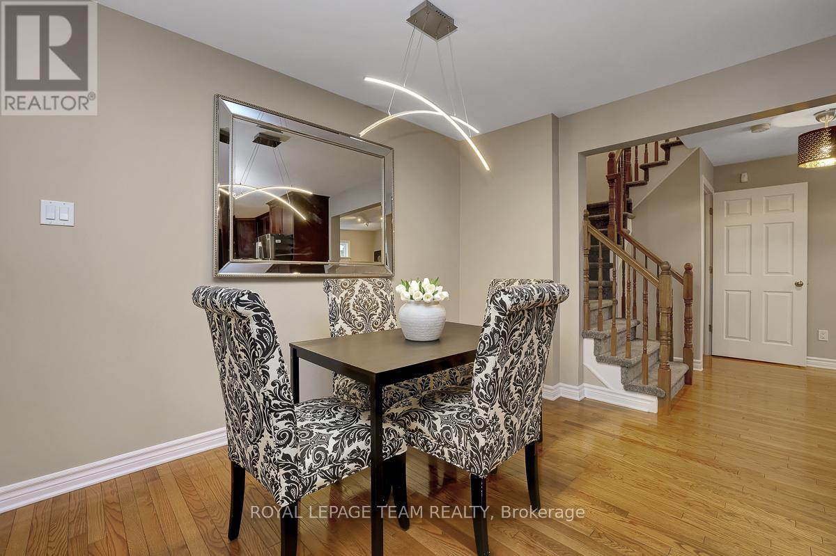 254 Tewsley Drive, Ottawa, Ontario  K1V 0Y6 - Photo 11 - X12989174