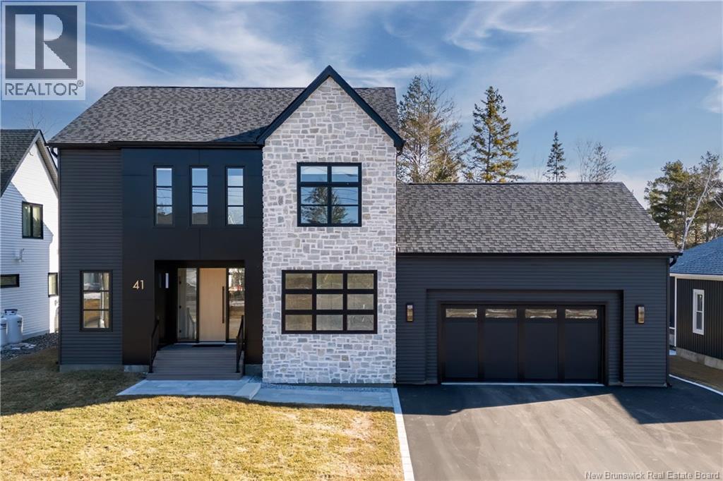 41 Boxwood Lane, New Maryland, New Brunswick  E3C 0R7 - Photo 2 - NB133945
