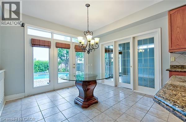 2215 Tiger Road, Burlington, Ontario  L7M 4X3 - Photo 11 - 40820035