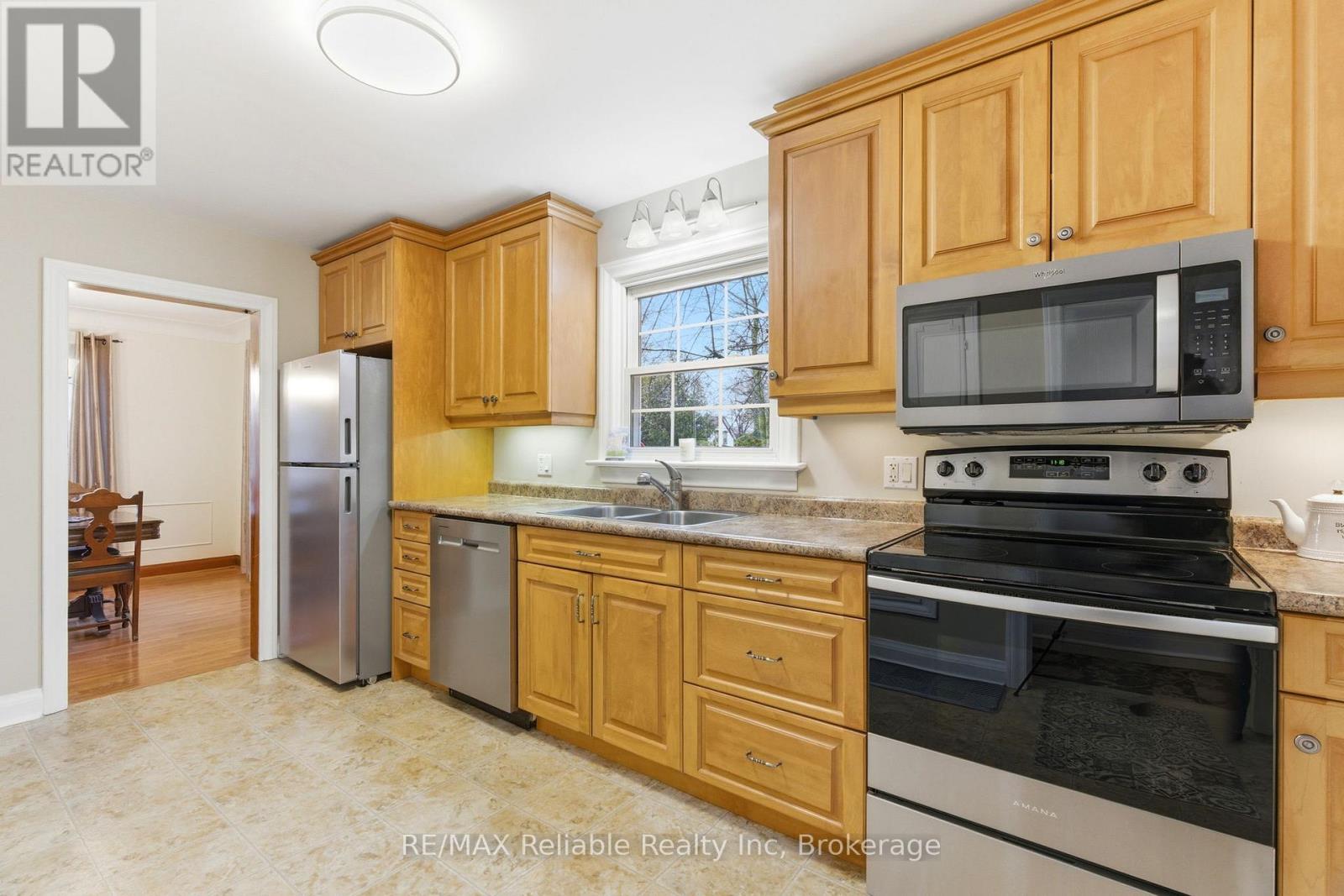 45 Whitehead Street, Central Huron, Ontario  N0M 1L0 - Photo 10 - X12989158