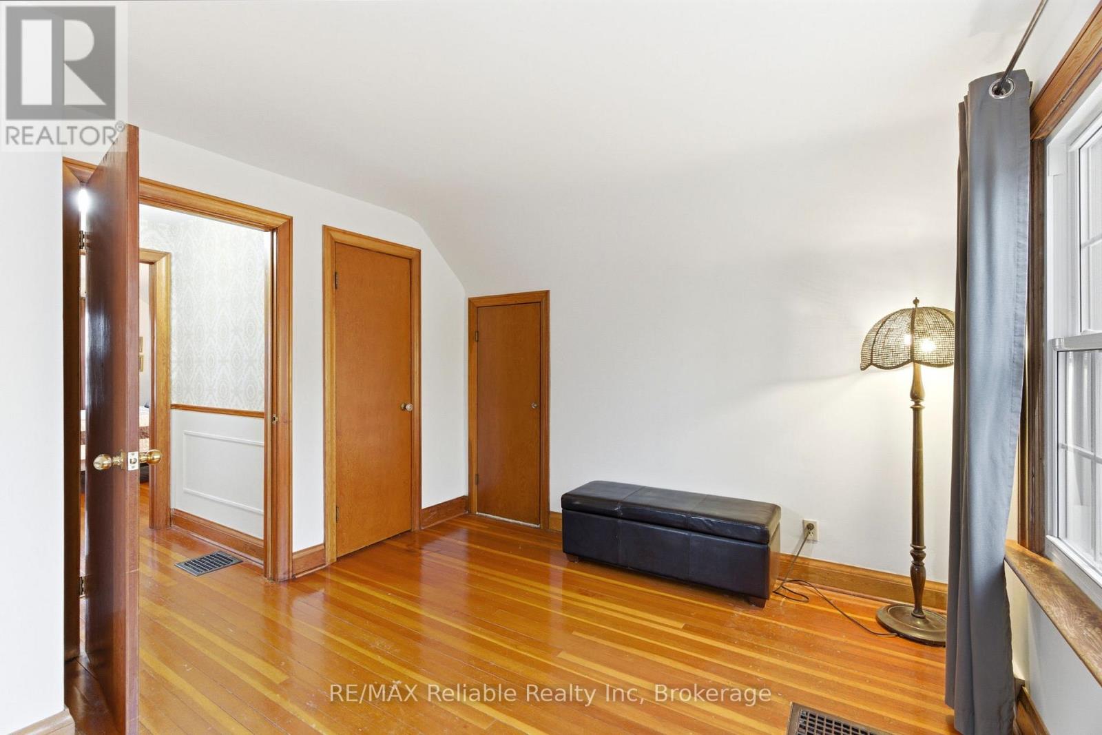 45 Whitehead Street, Central Huron, Ontario  N0M 1L0 - Photo 27 - X12989158