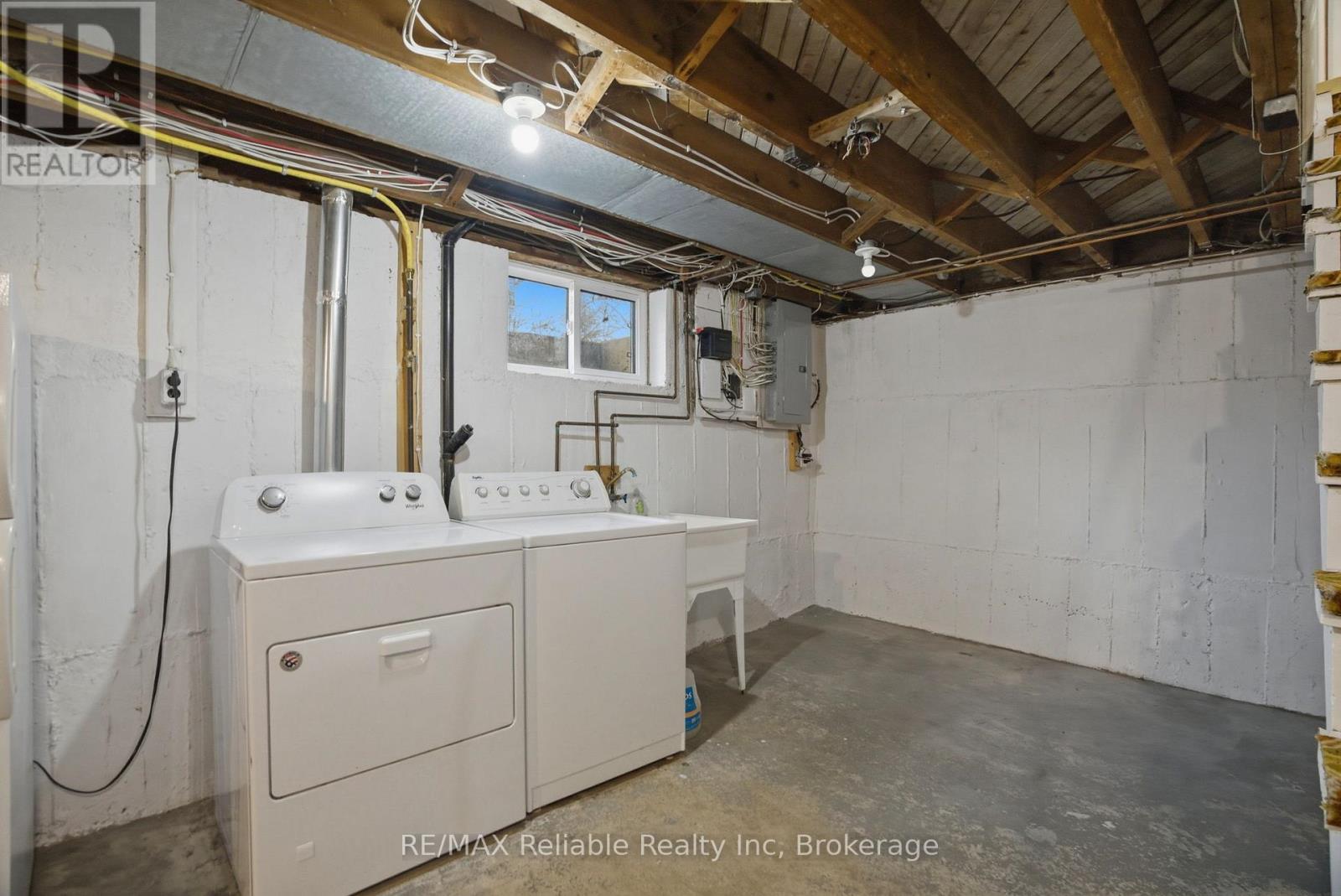 45 Whitehead Street, Central Huron, Ontario  N0M 1L0 - Photo 34 - X12989158