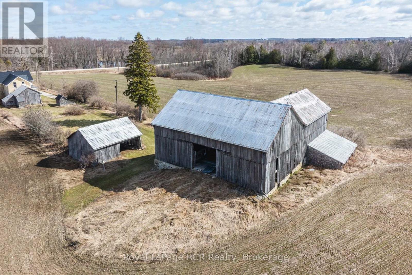 142270 Grey Road 9 Road, West Grey, Ontario  N0G 1C0 - Photo 12 - X12989166