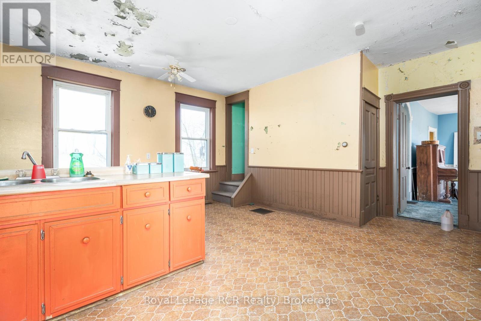 142270 Grey Road 9 Road, West Grey, Ontario  N0G 1C0 - Photo 21 - X12989166