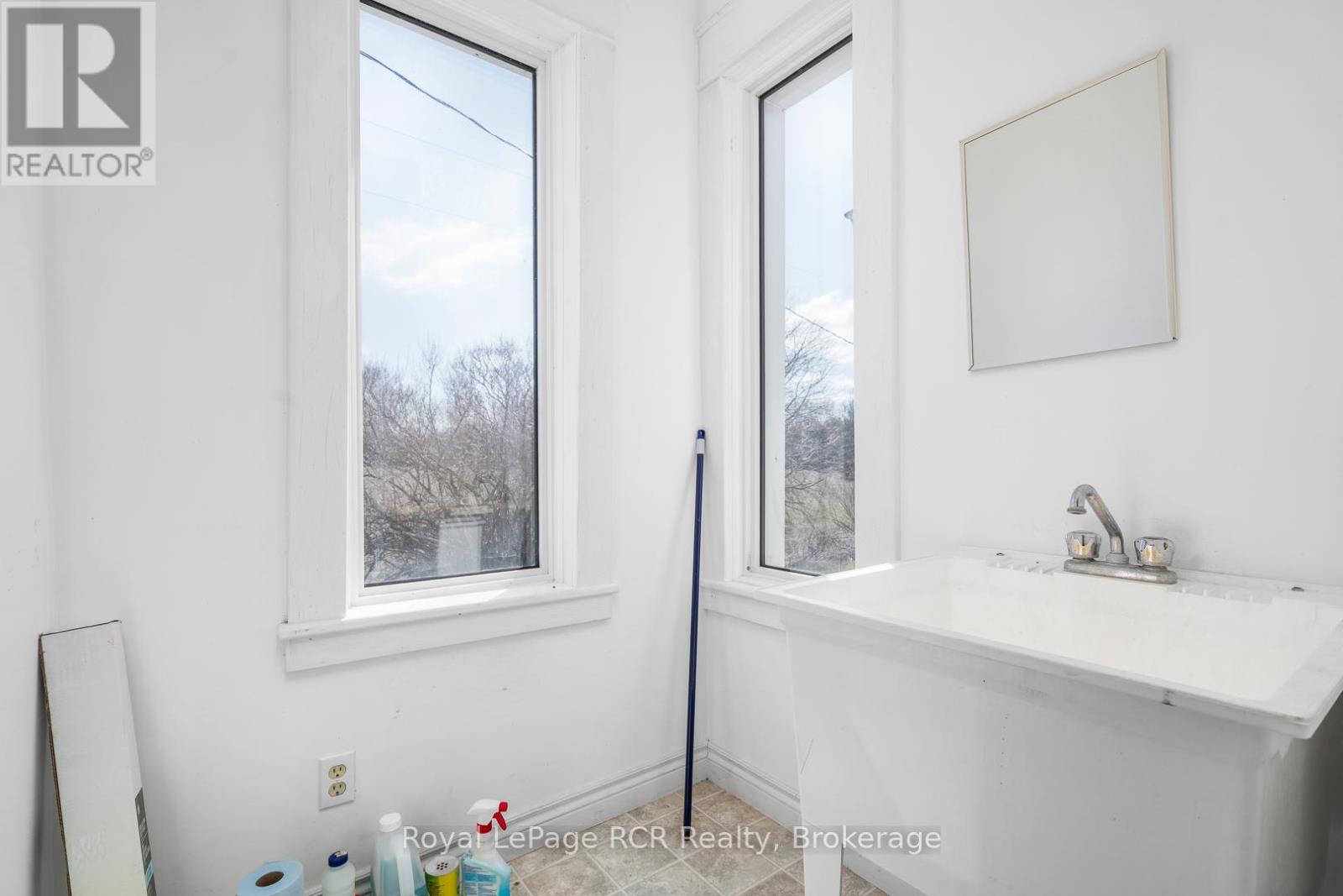 142270 Grey Road 9 Road, West Grey, Ontario  N0G 1C0 - Photo 22 - X12989166