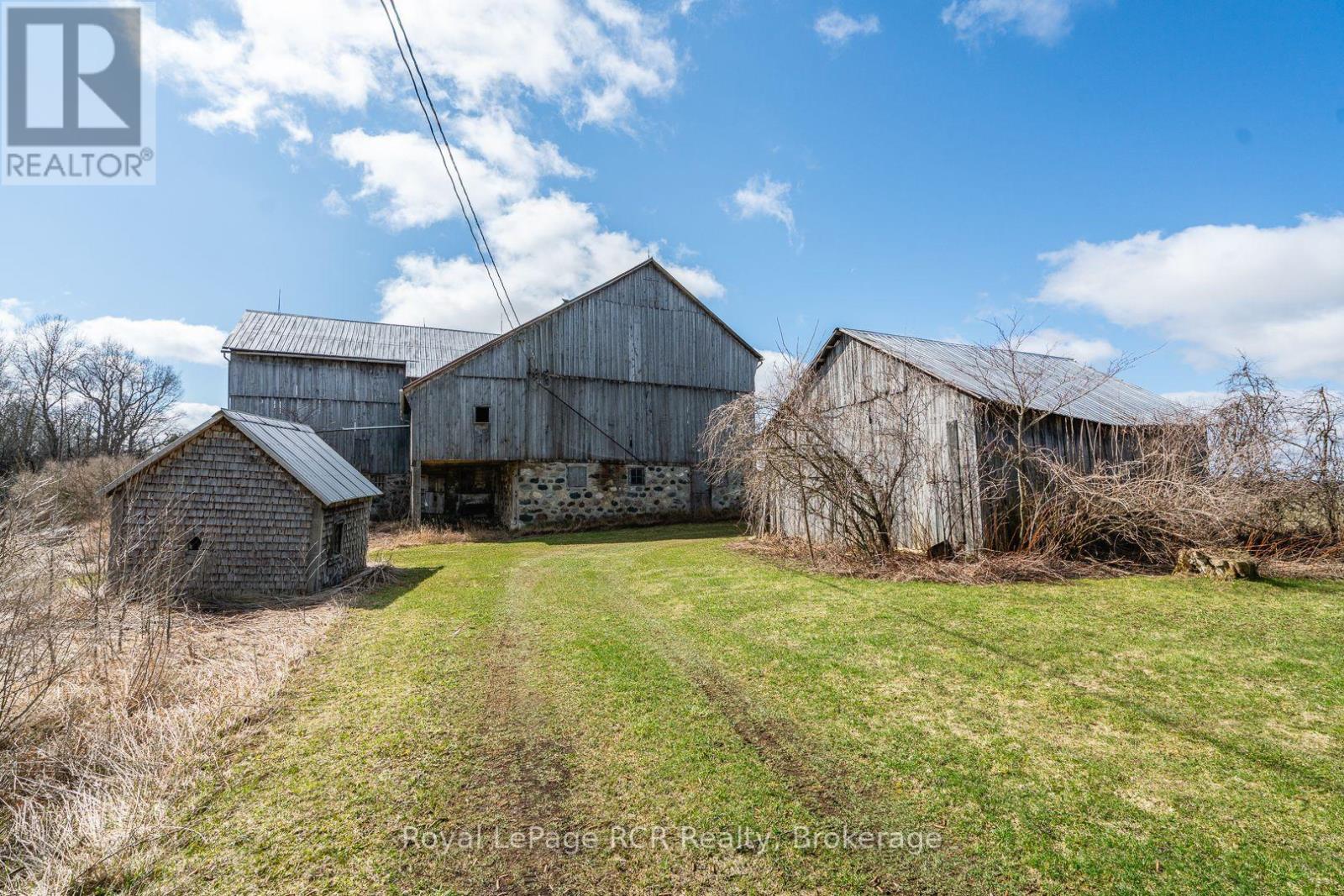 142270 Grey Road 9 Road, West Grey, Ontario  N0G 1C0 - Photo 35 - X12989166