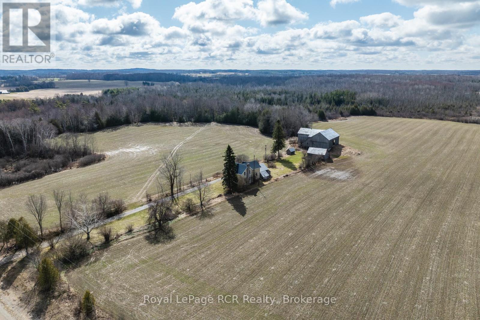 142270 Grey Road 9 Road, West Grey, Ontario  N0G 1C0 - Photo 8 - X12989166