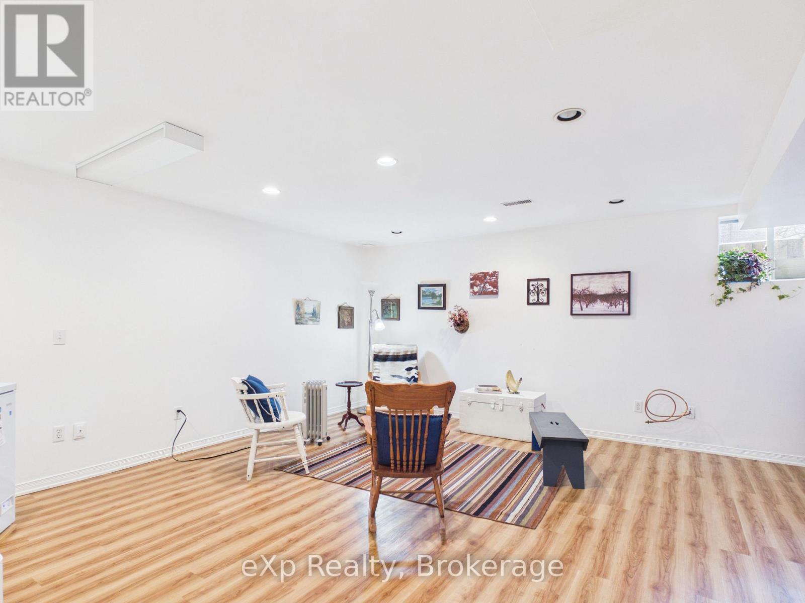 2 - 83 Victoria Street, Meaford, Ontario  N4L 1R4 - Photo 17 - X12989178