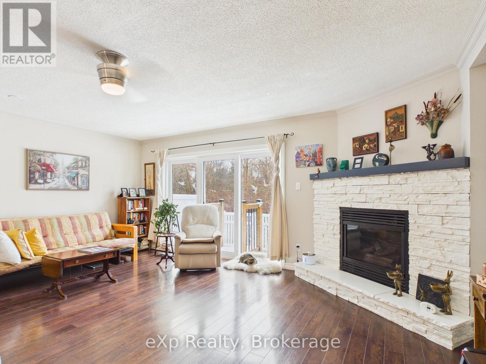 2 - 83 Victoria Street, Meaford, Ontario  N4L 1R4 - Photo 3 - X12989178