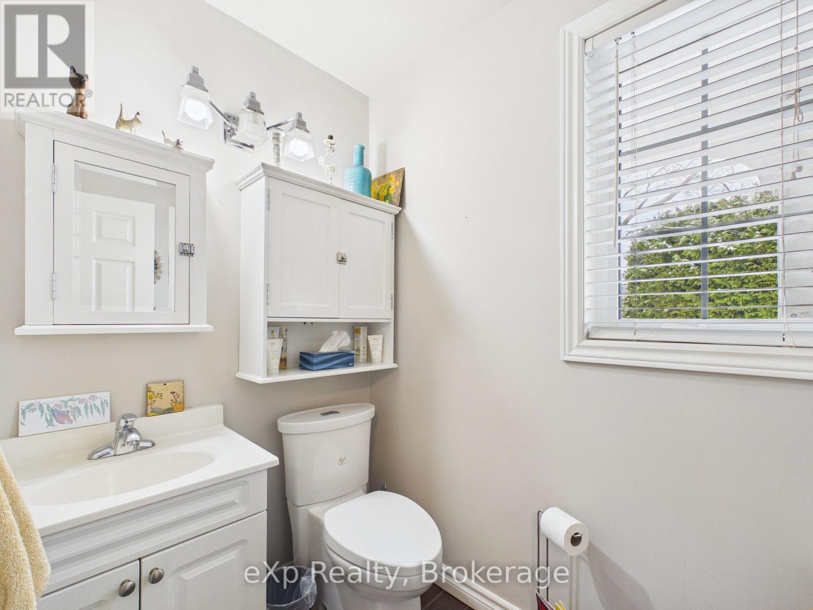 2 - 83 Victoria Street, Meaford, Ontario  N4L 1R4 - Photo 7 - X12989178