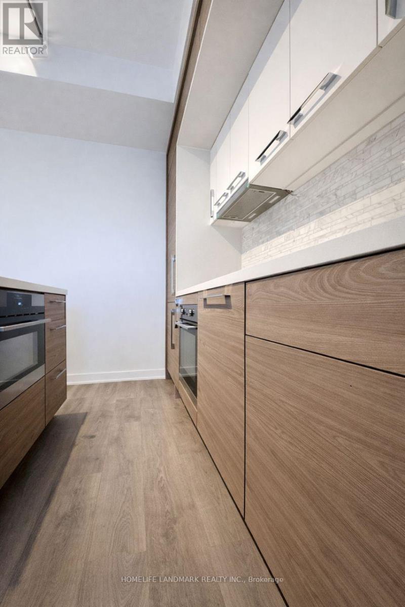 2605 - 29 Green Trail Court, Toronto, Ontario  M2K 1E3 - Photo 8 - C12989192