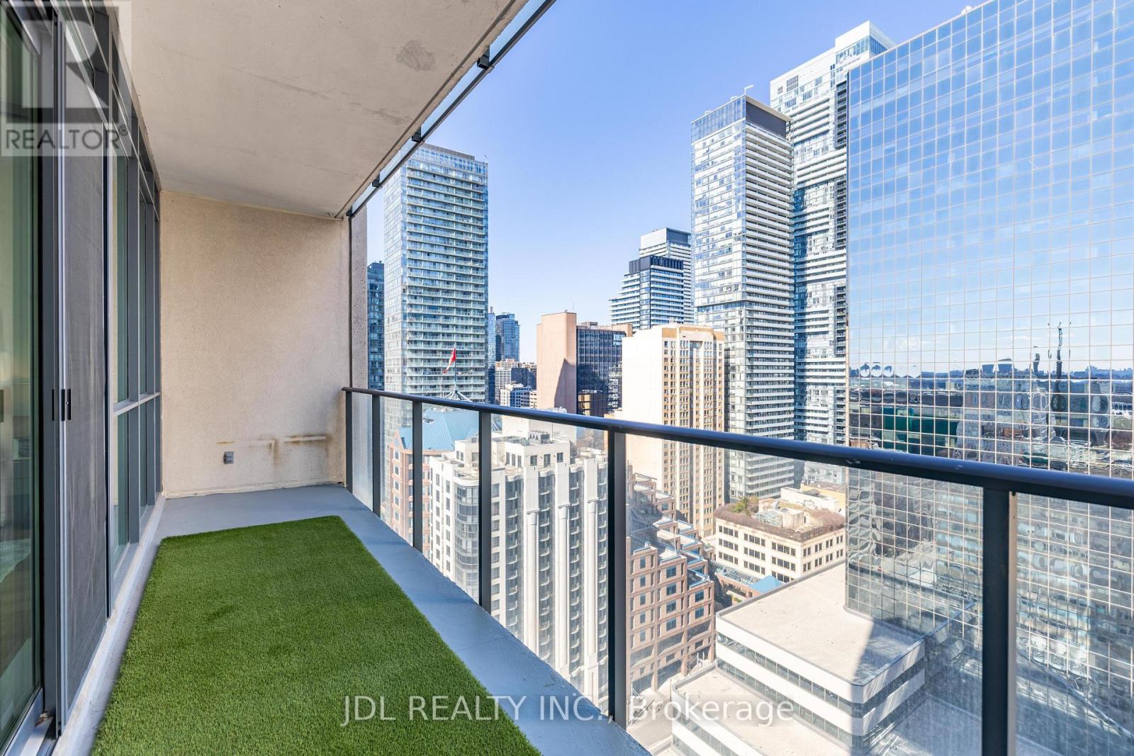 2302 - 770 Bay Street, Toronto, Ontario  M5G 0A6 - Photo 26 - C12989204