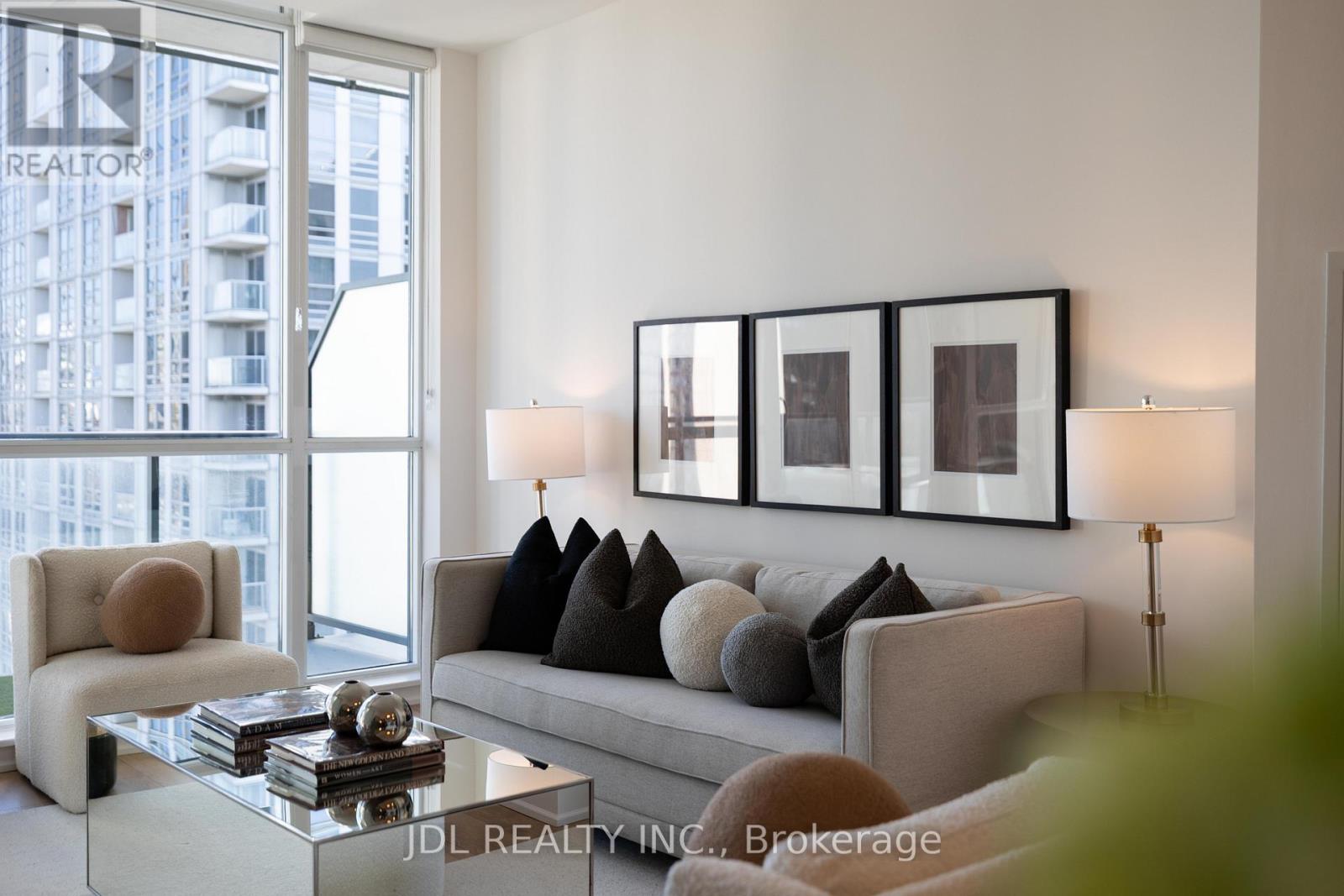 2302 - 770 Bay Street, Toronto, Ontario  M5G 0A6 - Photo 30 - C12989204