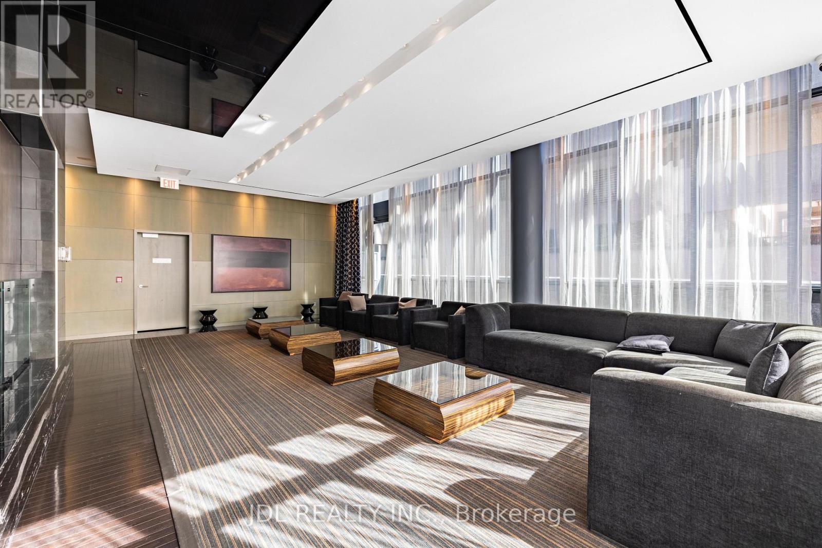 2302 - 770 Bay Street, Toronto, Ontario  M5G 0A6 - Photo 40 - C12989204