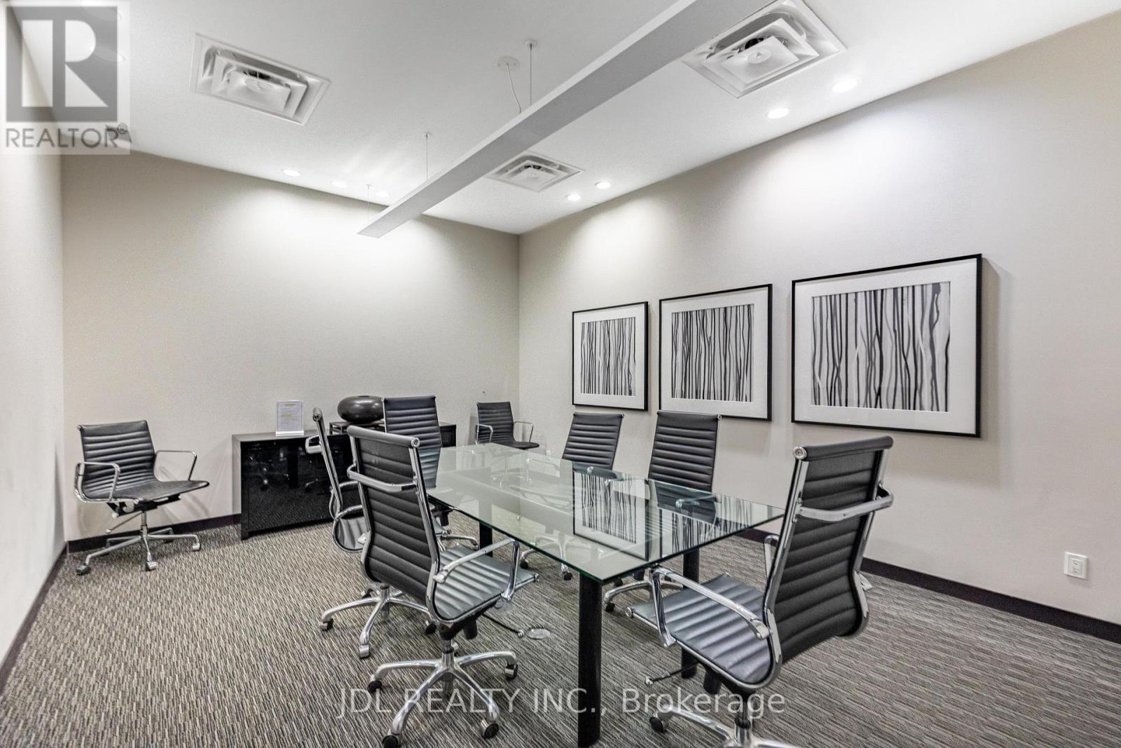 2302 - 770 Bay Street, Toronto, Ontario  M5G 0A6 - Photo 43 - C12989204