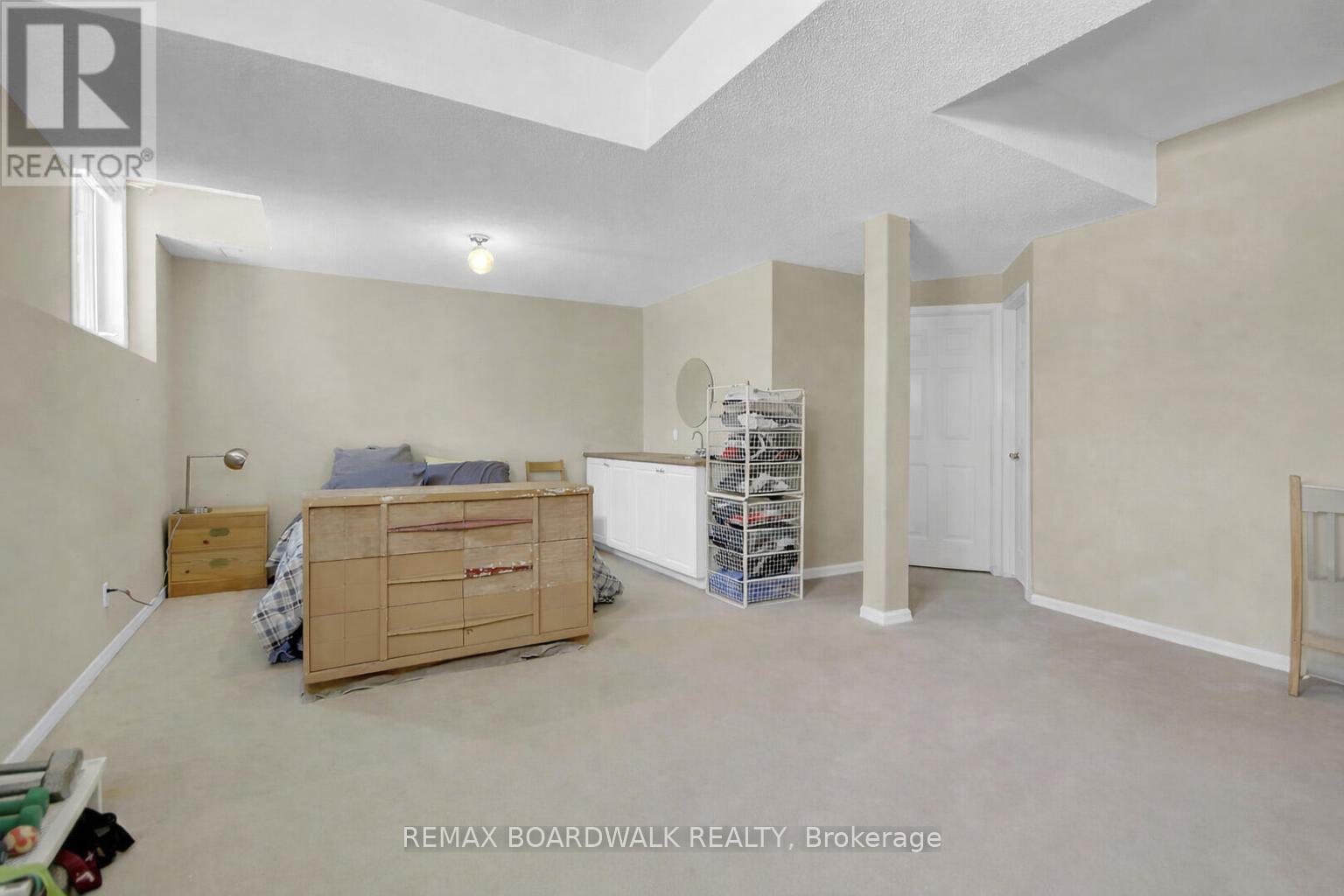 5 Maple Park Private, Ottawa, Ontario  K1T 4A6 - Photo 36 - X12917830